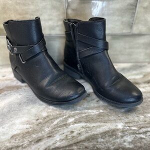 Croft & Barrow Ortholite black booties